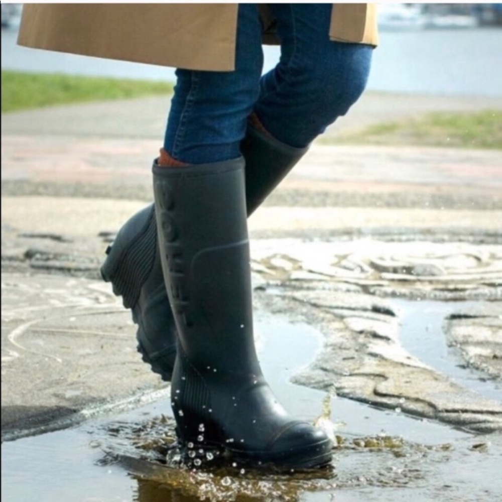 Sorel Joan Wedge Rain Boot.